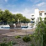 Nadmorskie Tarasy Park I Morze Z Garazem, Basen, Sauna, Jacuzzi Appartement Kołobrzeg