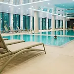 Apartman Nadmorskie Tarasy Park I Morze Z Garazem, Basen, Sauna, Jacuzzi Kołobrzeg