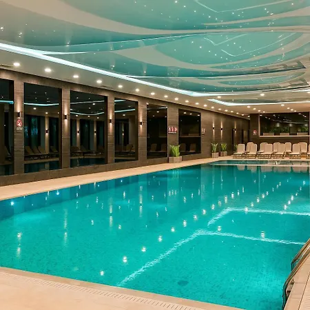 Nadmorskie Tarasy Park I Morze Z Garazem, Basen, Sauna, Jacuzzi Колобжег